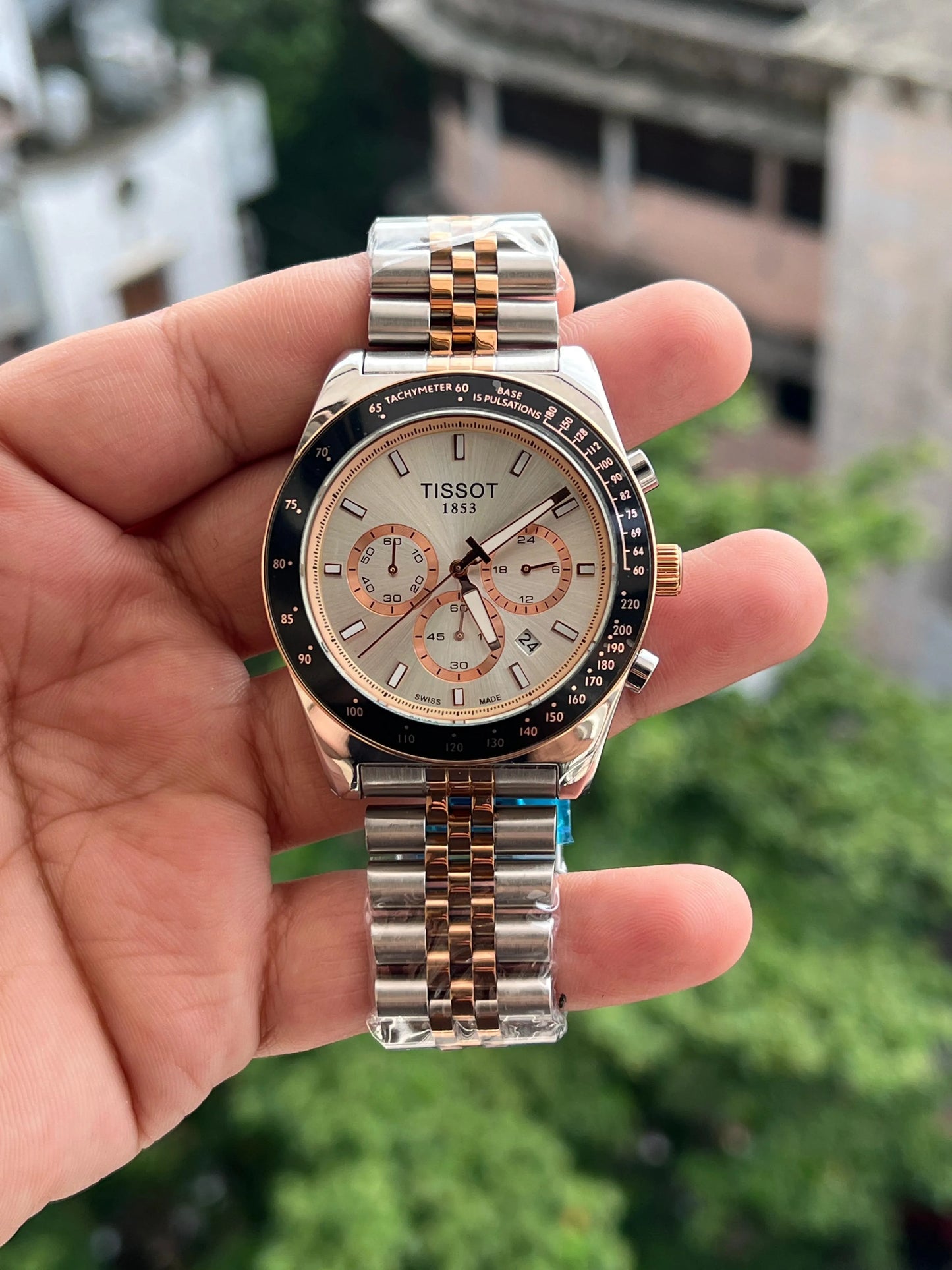 Premium Chronograph Timepiece for Men | Fully Working Design