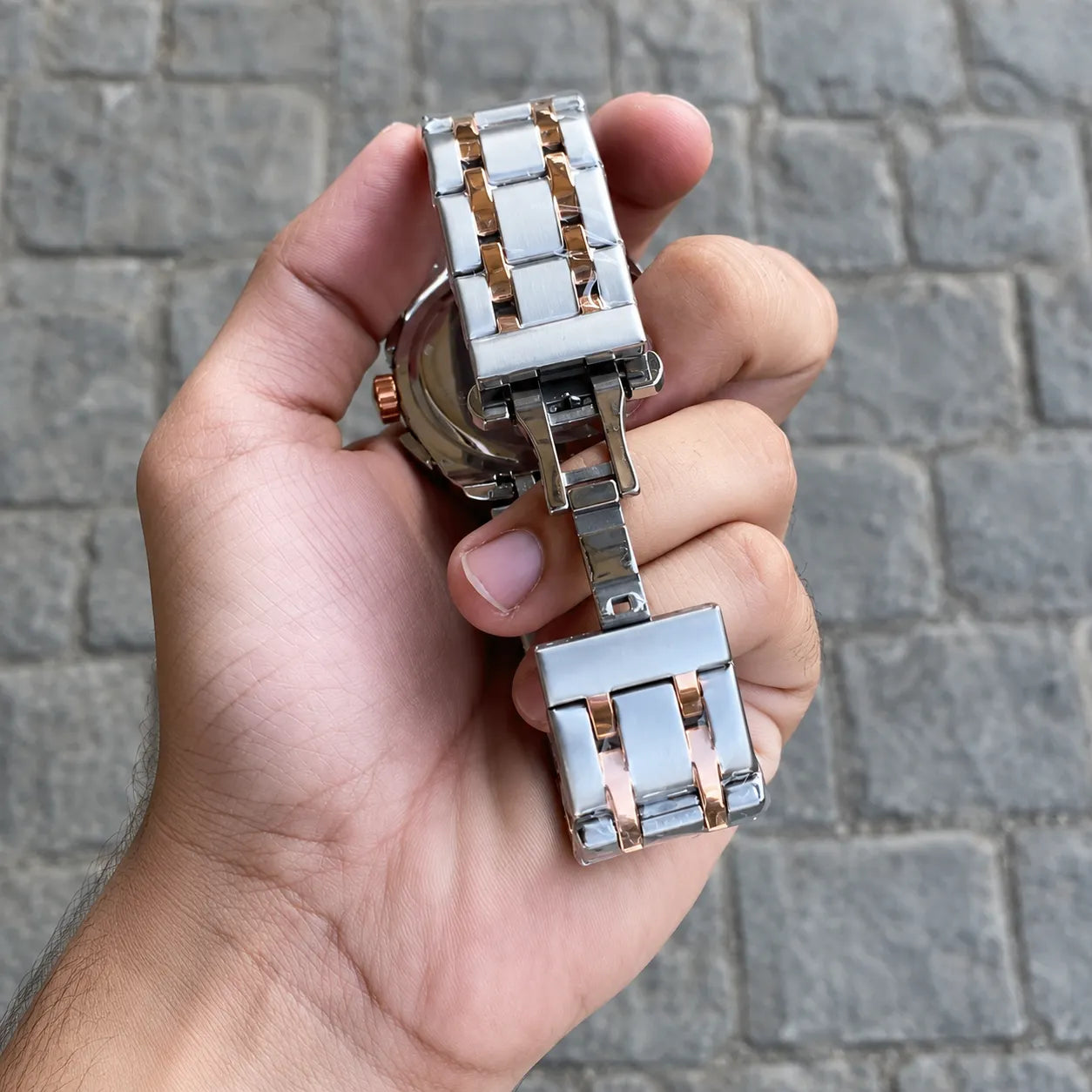 Elite Chronograph Style Timepiece for Men