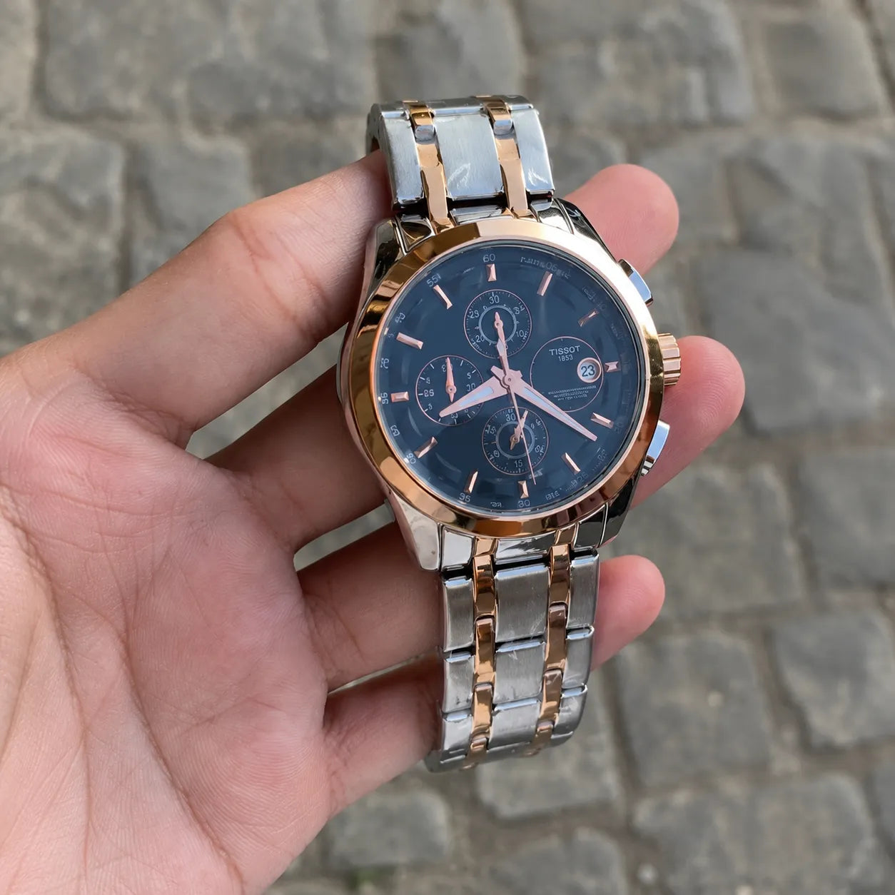 Elite Chronograph Style Timepiece for Men