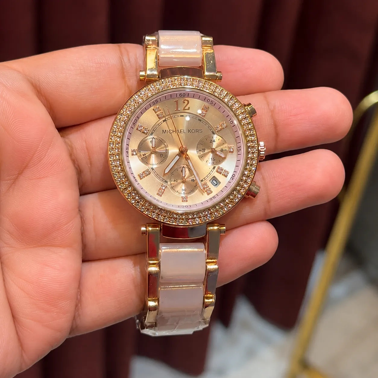 Glamorous Rose Gold Crystal Bezel Watch for Women | Elegant Luxury Style