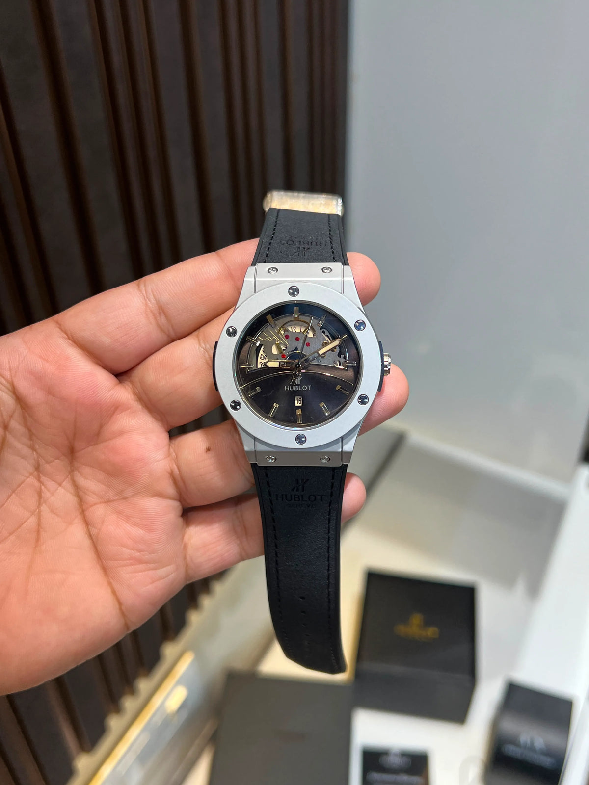Strap Luxury Watch for Men