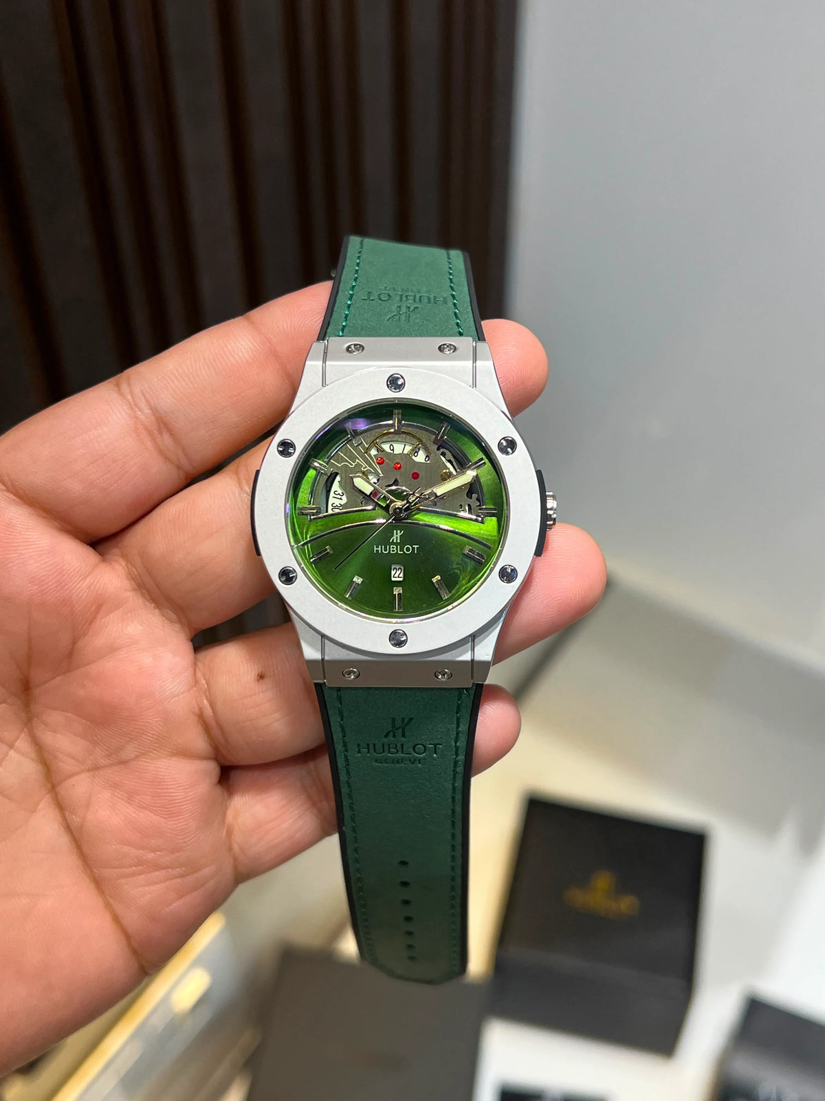 Strap Luxury Watch for Men