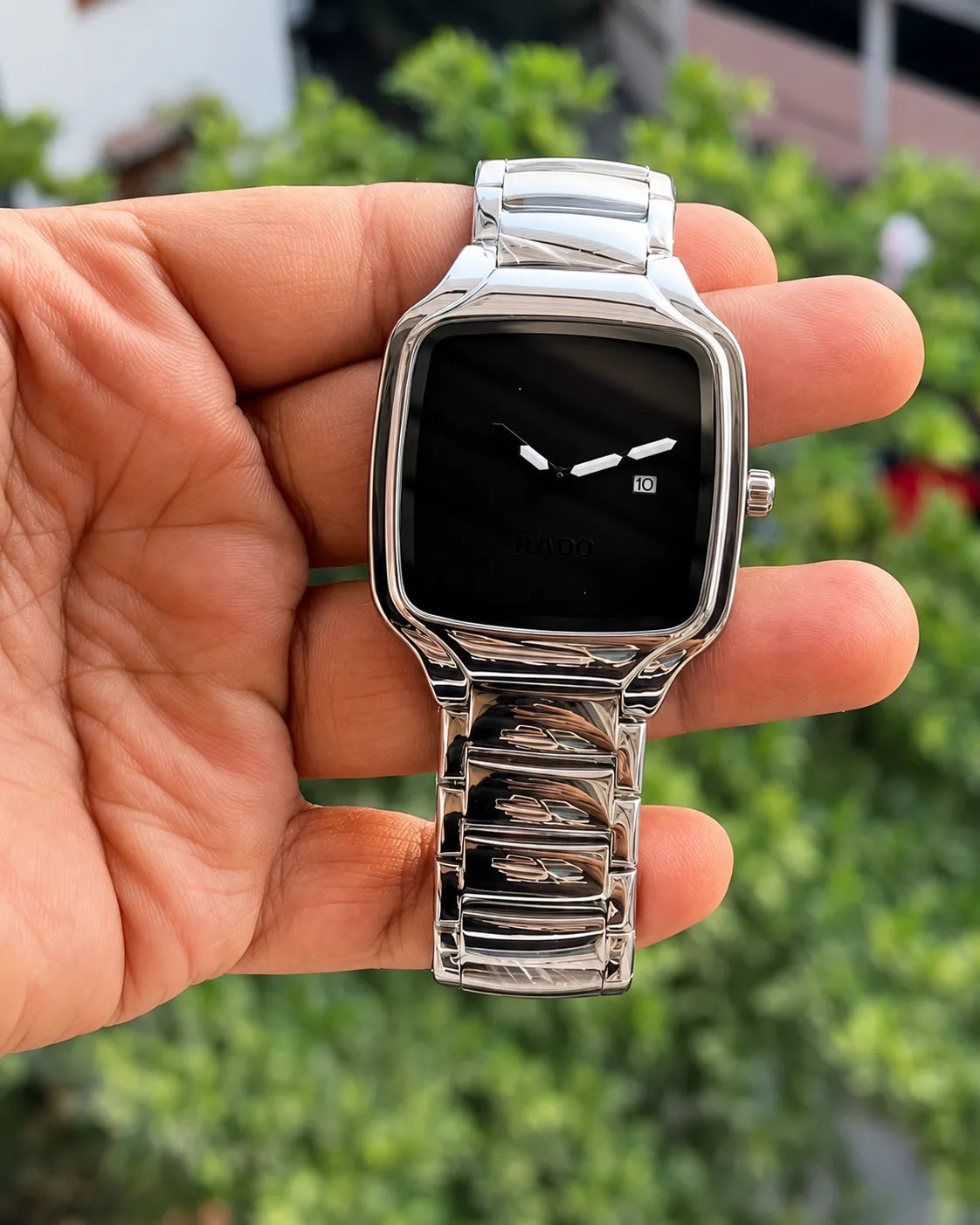 Elegant Silver Watch | Luxury Style at an Unbeatable Price