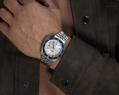 GMT Watch for Men – Luxury Travel Timepiece