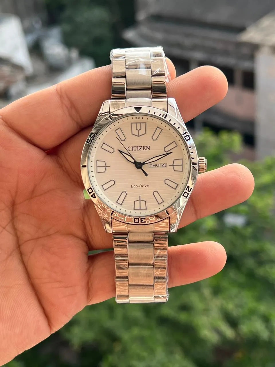 Men’s Analog Watch | Stainless Steel Bracelet & Elegant Dial