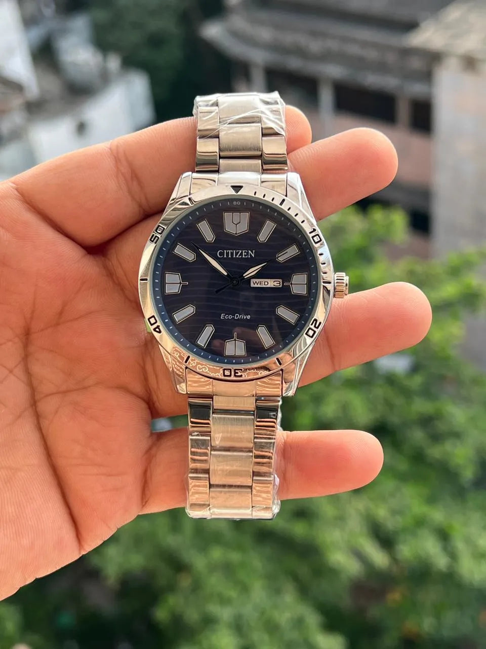 Men’s Analog Watch | Stainless Steel Bracelet & Elegant Dial